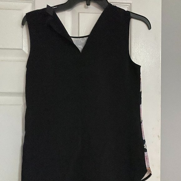 H&M dress shirt size 4 - Picture 2 of 2